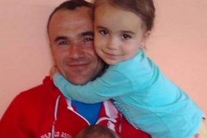3. kattan d&uuml;şen &ccedil;ocuk hayatını kaybetti
