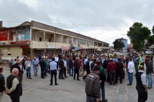 Samsun'da gergin yıkım