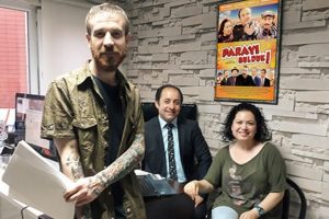 'Parayı Bulduk' vizyon i&ccedil;in g&uuml;n sayıyor