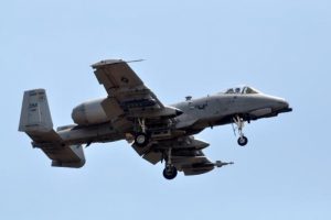 İncirlik'te, zırh delici 'A10' hareketliliği