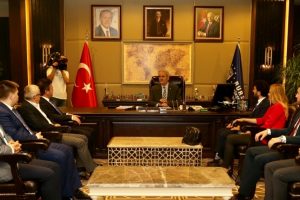 DOSABSİAD'dan Bursa B&uuml;y&uuml;kşehir Belediye Başkanı Altepe'ye ziyaret