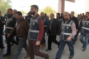 İzmir'de kumpas davasında şikayet&ccedil;iler dinlendi