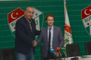 Bursaspor Durmazlar'da Şemsettin Baş'la 1 yıl daha
