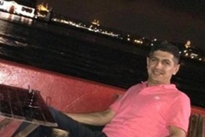 İstanbul'da dehşet! Onlarca taksici, taksi durağını bastı
