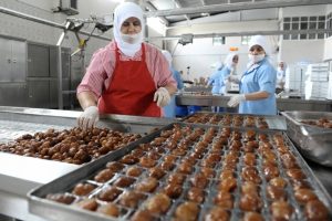 Bayramların vazge&ccedil;ilmez hediyesi Bursa'nın kestane şekeri