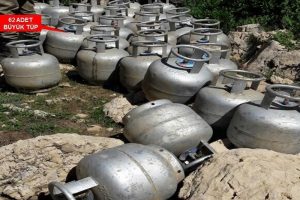PKK'ya ait 25 ton malzeme ele ge&ccedil;irildi