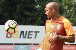 Galatasaray'da De Jong ile yollar ayrılıyor