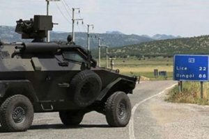 Diyarbakır'da 39 mahalledeki sokağa &ccedil;ıkma yasağı kaldırıldı