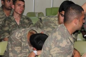 Manisa'daki gıda zehirlenmesinde 6 askere g&ouml;zaltı kararı verildi