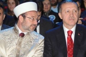 Diyanet İşleri Başkanı eleştirmişti, Erdoğan sahip &ccedil;ıktı