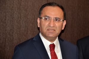 "Adalet sokaklarda değil, meşru zeminlerde aranır"