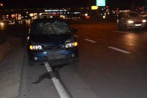 İzmir'de otomobil yaya &ccedil;arptı: 1 &ouml;l&uuml;