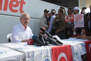 Kılı&ccedil;daroğlu'dan Bah&ccedil;eli'nin eleştirilerine yanıt
