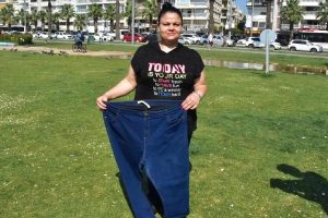 Ameliyat sonrası 6 ayda 33 kilo zayıfladı