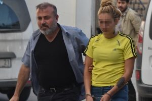 Uyuşturucudan liseyi bıraktı, kapka&ccedil;tan yakalandı!