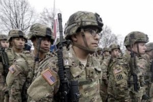 Pentagon'dan skandal karar: &Ccedil;&ouml;ldeki askerlere orman kamuflajı