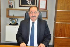 &Uuml;niversiteye operasyonda rekt&ouml;r g&ouml;zaltına alındı!
