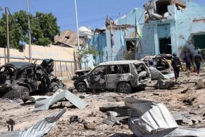 Somali'de polis merkezine bombalı saldırı