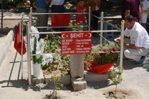 Bursa'dan şehit Halisdemir'in mezarına kadar bisikletle gidecek