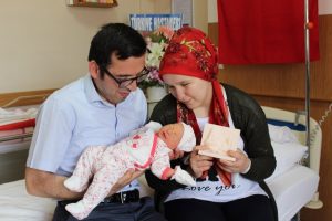 '3 boyutlu' bebek d&uuml;nyaya geldi