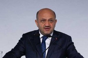 Milli Savunma Bakanı'ndan toplu asker zehirlenmeleriyle ilgili a&ccedil;ıklama