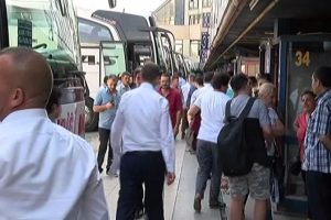 İstanbul Otogarı'nda bayram yoğunluğu