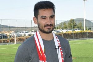 0 İlkay G&uuml;ndoğan: "T&uuml;rkiye'den teklif geldi ama..."
