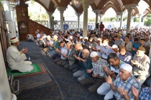 Bursa'da bayram namazı Merinos Parkı'nda kılınacak