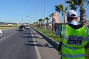 Huzur operasyonunda aranan 19 kişi yakalandı