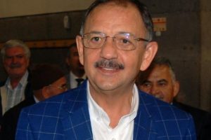 &Ouml;zhaseki: İslam alemi kendi haline bırakılsa barış d&uuml;nyası olur