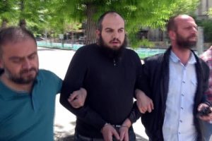 Yakala-bırak-tutukla-bırak d&ouml;nemi!