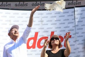 Kılı&ccedil;daroğlu: AK Parti Genel Başkanı'na ge&ccedil;miş olsun
