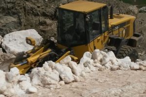 Haziran ayında karla m&uuml;cadele &ccedil;alışması