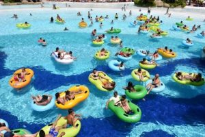 Kuşadası'nda bayram bereketi