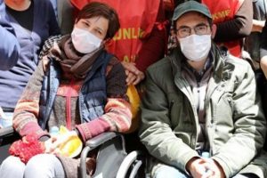 &Uuml;nl&uuml; isimlerden &ccedil;ağrı geldi: G&uuml;lmen ve &Ouml;zak&ccedil;a i&ccedil;in...