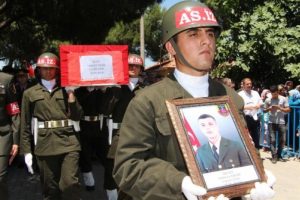 Şehit uzman onbaşı son yolculuğuna uğurlandı