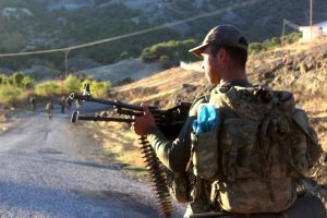 Elazığ kırsalında 1 ter&ouml;rist &ouml;ld&uuml;r&uuml;ld&uuml;