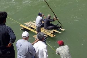 Zap suyunda kaybolan minik Mira&ccedil; bulunamıyor