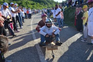 Tornet yarışları renkli g&ouml;r&uuml;nt&uuml;lere sahne oldu