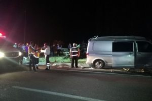 Afyonkarahisar'da feci kaza: 4 &ouml;l&uuml;, &ccedil;ok sayıda yaralı