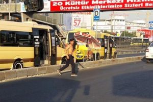 İstanbul'un g&ouml;beğinde palalı paniği