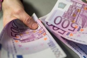 Bankalar 500 Euro'yu kabul etmiyor