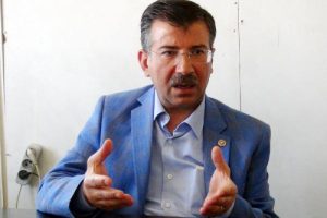 Ak Partili Cevheri: Katılım ayda 4-5 kişiye d&uuml;şt&uuml;