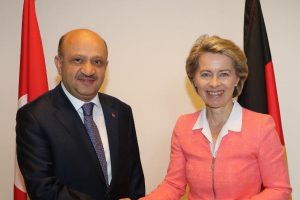 Bakan Işık, Alman mevkidaşı ile g&ouml;r&uuml;şt&uuml;