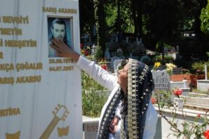 Barış Akarsu doğum g&uuml;n&uuml;nde unutulmadı