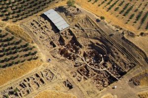 G&ouml;beklitepe'de yeni keşif: Kafatası k&uuml;lt&uuml;...