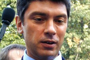 Boris Nemtsov'un &ouml;l&uuml;m&uuml;yle ilgili 5 tutuklama