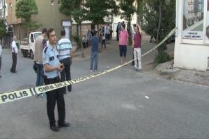&Ccedil;ekmek&ouml;y'de silahlı kavga: 1 yaralı