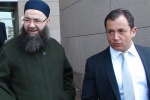 C&uuml;bbeli'nin avukatına FET&Ouml; şoku!