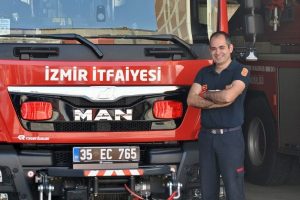 7 &uuml;niversite bitirdi, itfaiyecilikten vazge&ccedil;medi